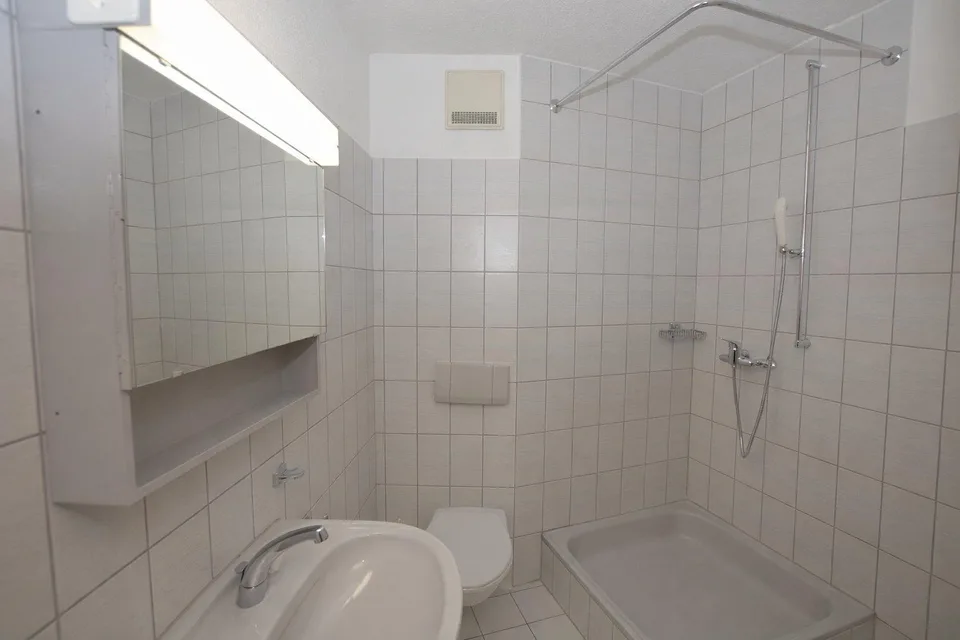 Ganze Etage mit 4 Büros im Herzen von Basel