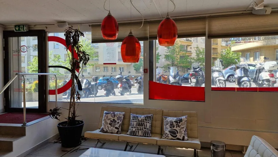 Arcade de 108 m2 à louer quartier de la Caroline/Marterey à Lausanne – Foto 3 von 5