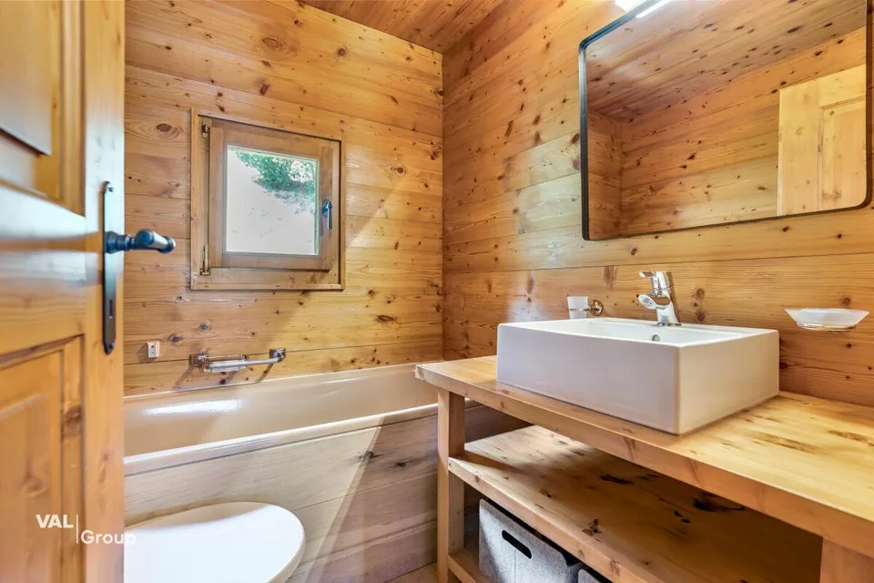 Vista, comfort e benessere! Splendido chalet arredato a La Tzoumaz