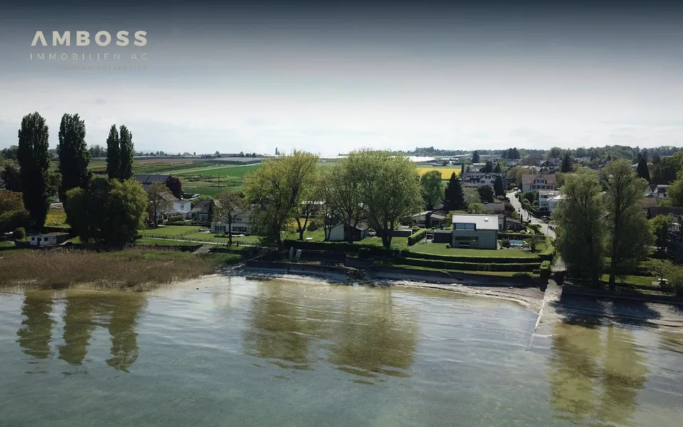Wohnen am Bodensee: Haus mit Seeanstoss, Hafenanteil und Pool – Foto 10 von 12