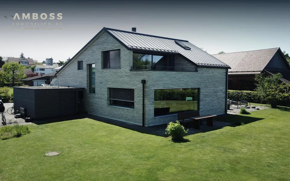 Wohnen am Bodensee: Haus mit Seeanstoss, Hafenanteil und Pool – Foto 6 von 12