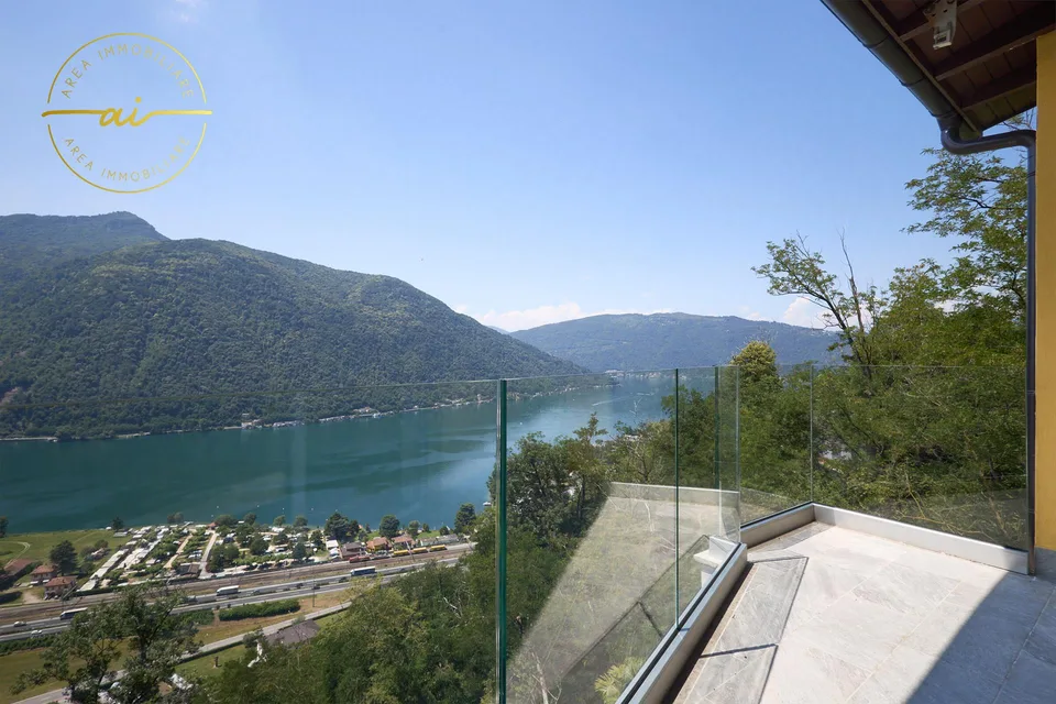BELLA CASA INDIPENDENTE CON VISTA LAGO A ROVIO – foto 7 di 13