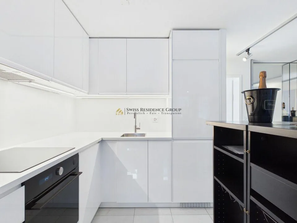 Appartement exclusif de 2,5 pièces avec vue sur le Grossmünster et la Limmat – photo 7 sur 17