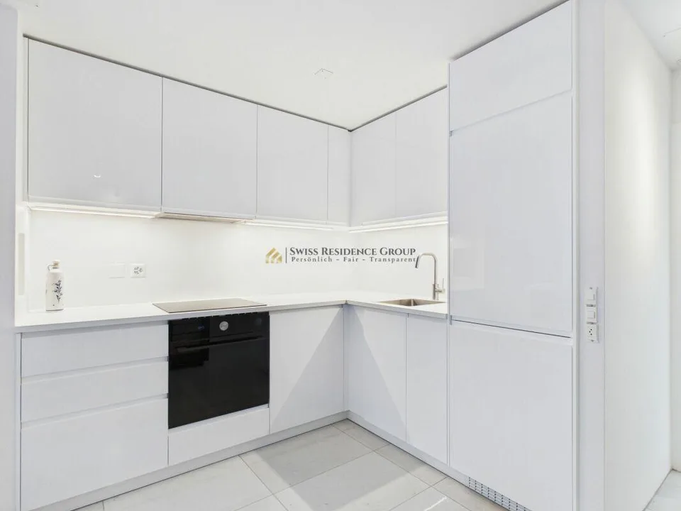 Appartement exclusif de 2,5 pièces avec vue sur le Grossmünster et la Limmat – photo 8 sur 17