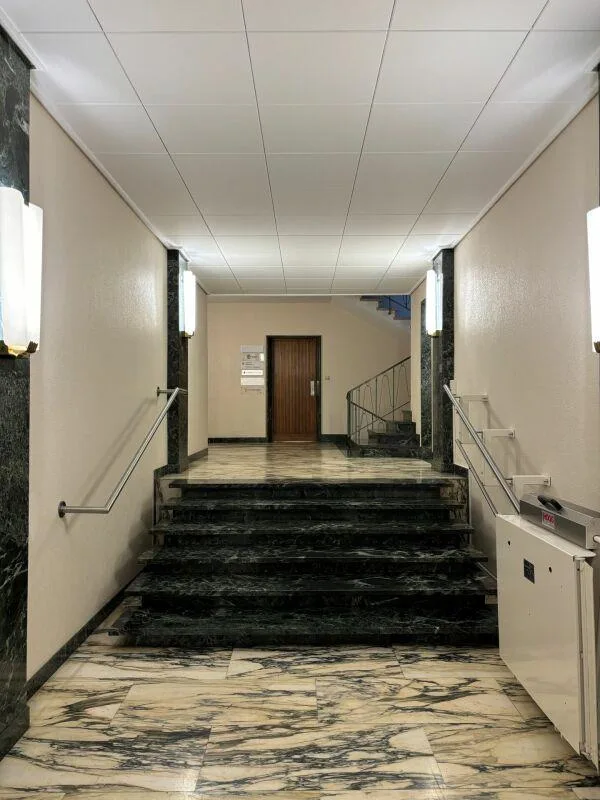 Bureau de 238 m2 à deux pas de la gare – Foto 7 von 9