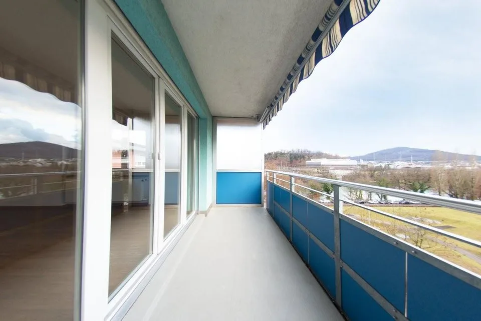Grosszügige 4.5 Zimmerwohnung