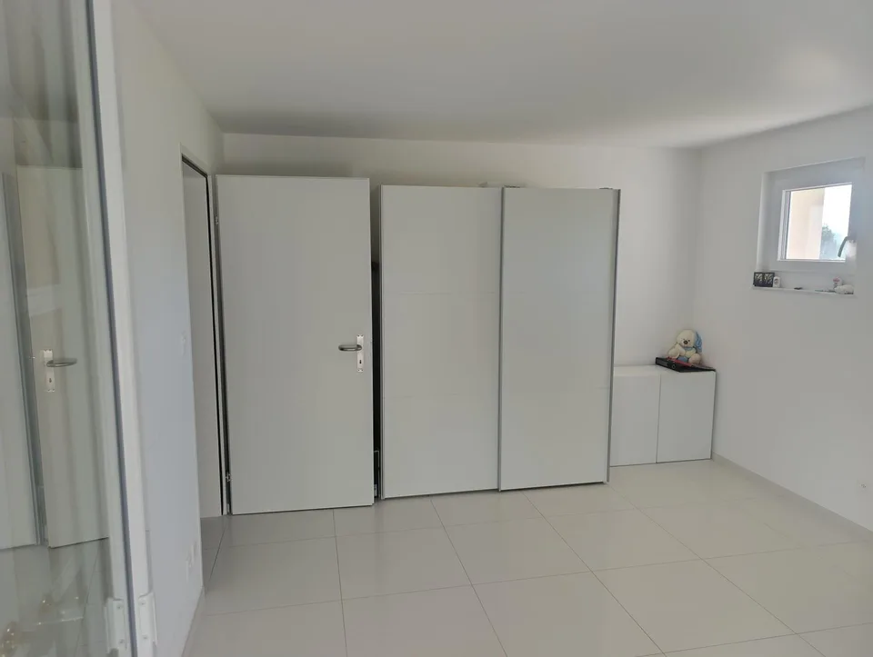 moderne 3.5 Zimmerwohnung