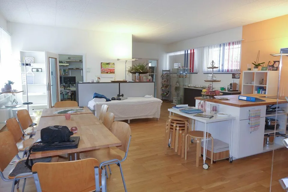 Gebäude inkl. Umgebung in Rohbaumiete – Foto 4 von 29