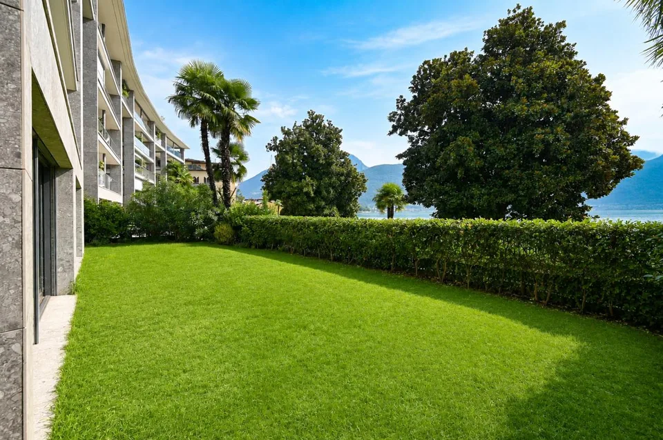 Raffinato Appartamento con Giardino Privato e Vista sul Lago di Lugano – Foto 6 von 28