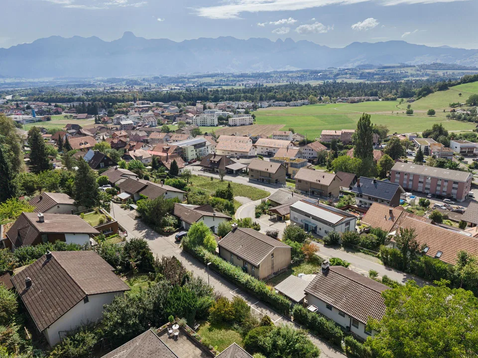 Einfamilienhaus mit viel Potenzial und traumhafter Aussicht – Foto 16 von 16