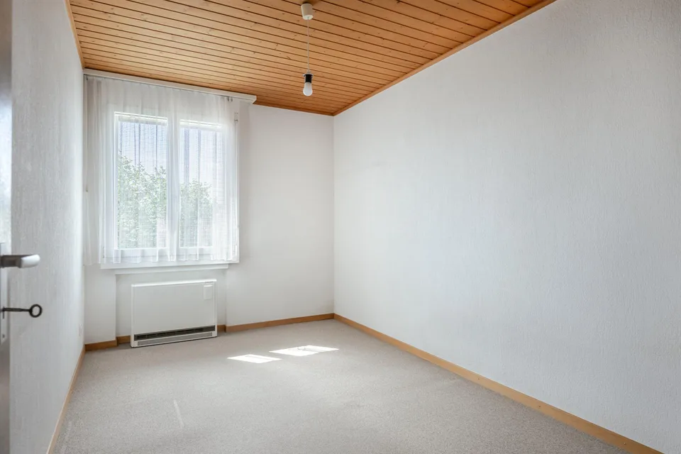 Einfamilienhaus mit viel Potenzial und traumhafter Aussicht – Foto 6 von 16