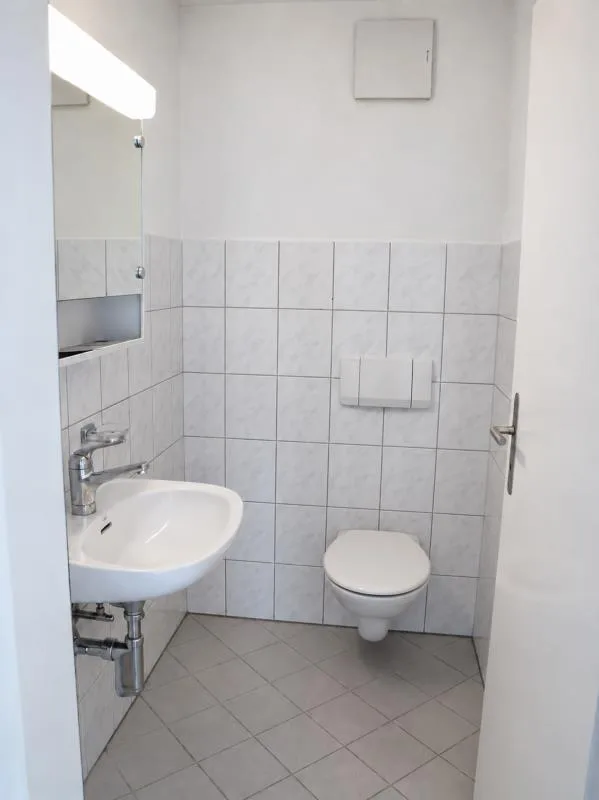 Grosszügige, helle 4.5-Zimmer-Wohnung mit Balkon in Altenrhein