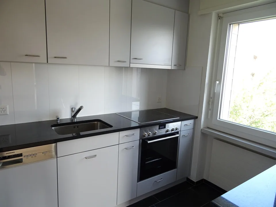 Familienwohnung an verkehrsgünstiger Lage in Wohnquartier