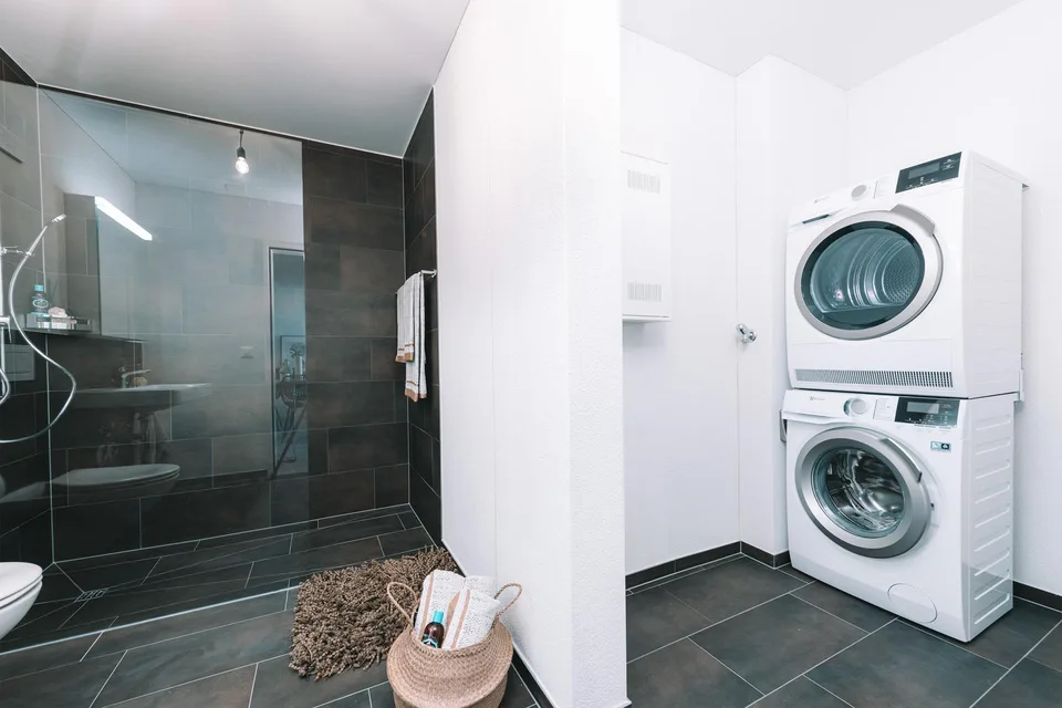 Moderne 2.5-Zimmer-Wohnung in Neuhausen am Rheinfall