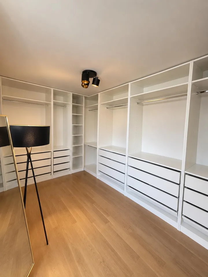 Moderne 3,5-Zimmer-Wohnung in Lenzburg – Neubau mit Balkon & wundersch