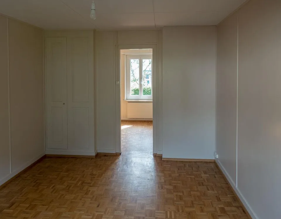 kinderfreundliche Lage, nähe Einkaufsmöglichkeiten/Schule/Kindergarten
