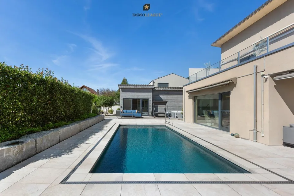 Einzigartiges Luxusdomizil mit Poolparadies und Weitblick. – foto 4 di 11