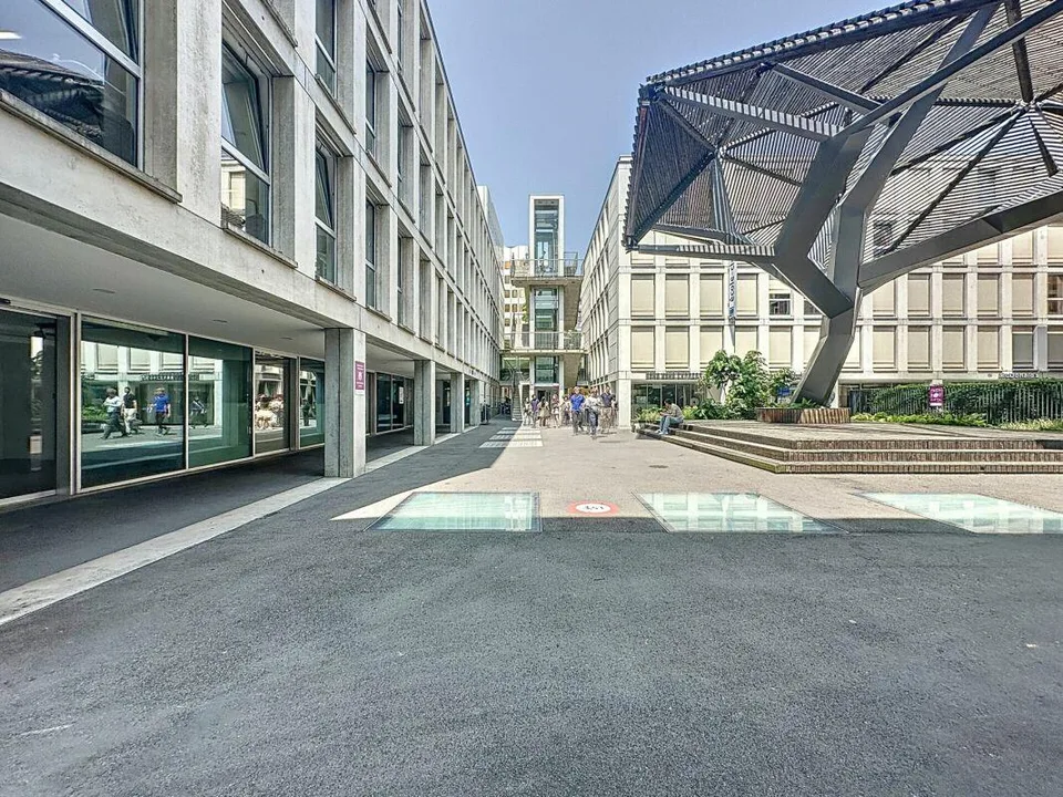 615m2 de visibilté au coeur de Lausanne – Foto 8 von 9