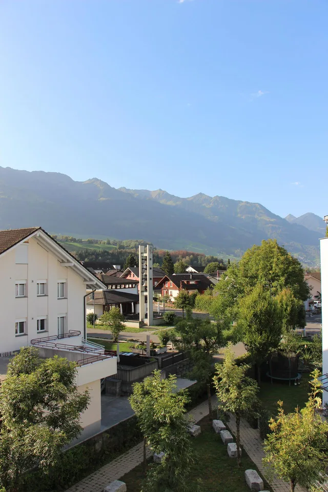 Moderne 3.5-Zimmer-Wohnung an zentraler Lage in Sarnen