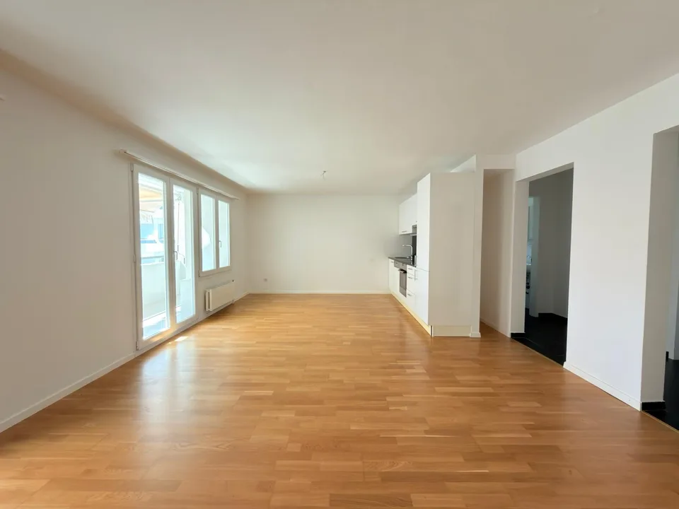 Helle 3.5-Zimmer-Wohnung mit Balkon in Nidau