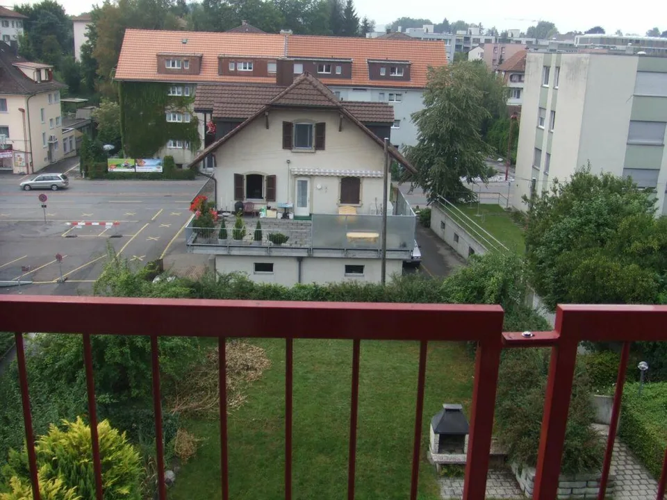 Heimelige Dachwohnung an zentraler Lage