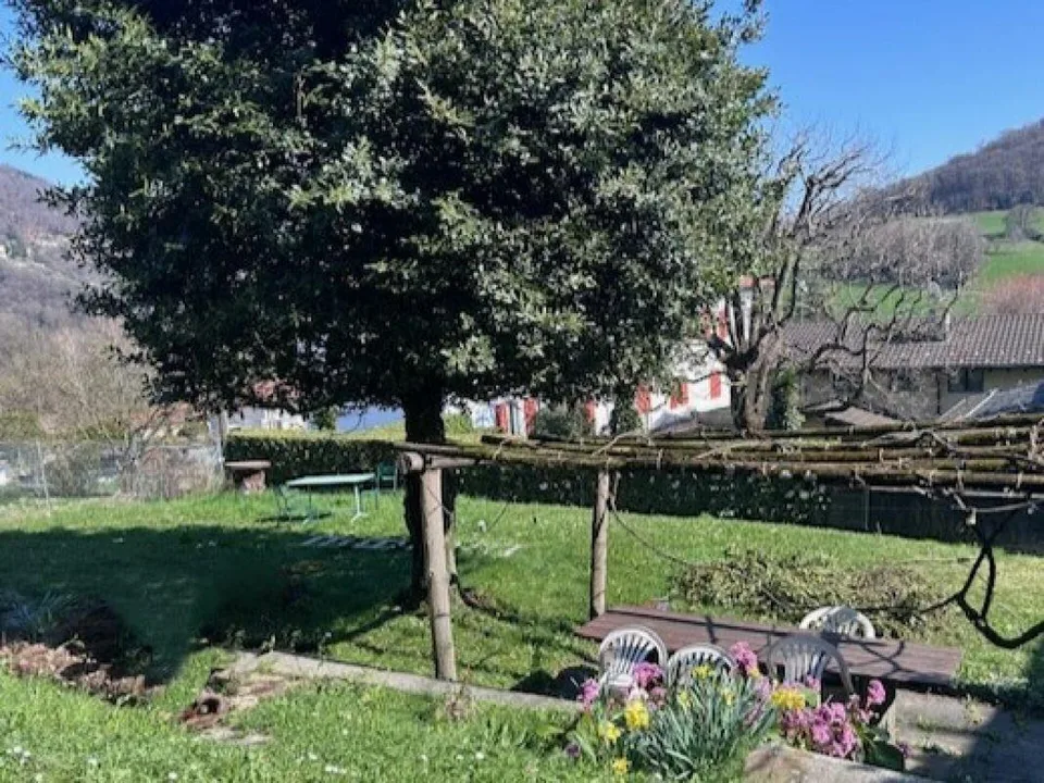 APPARTAMENTO 4.5 LOCALI DUPLEX CON GIARDINO – foto 18 di 19