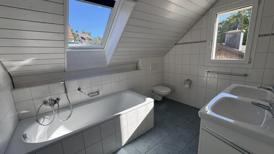 Freistehendes Einfamilienhaus an sonniger Wohnlage