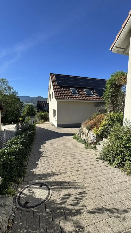 Freistehendes Einfamilienhaus an sonniger Wohnlage