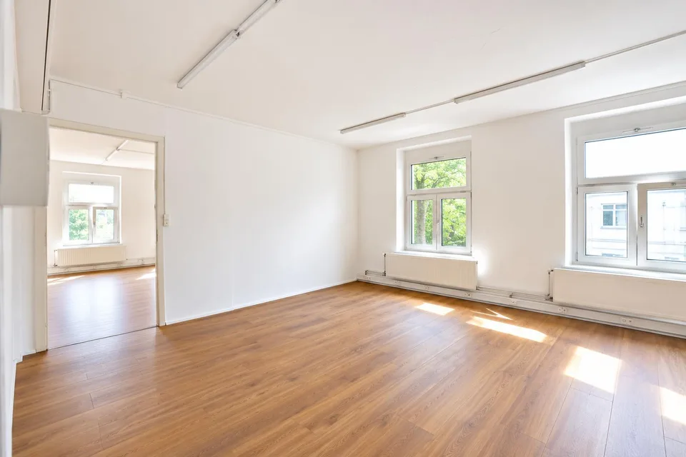Office/Studio within walking distance of Wetzikon train station – photo 4 of 4
