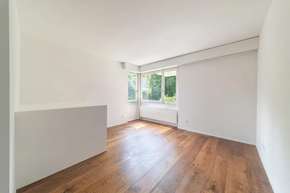 Traumhafte Terrassenwohnung mit unverbaubarer Sicht auf See und Berge – Foto 7 von 18