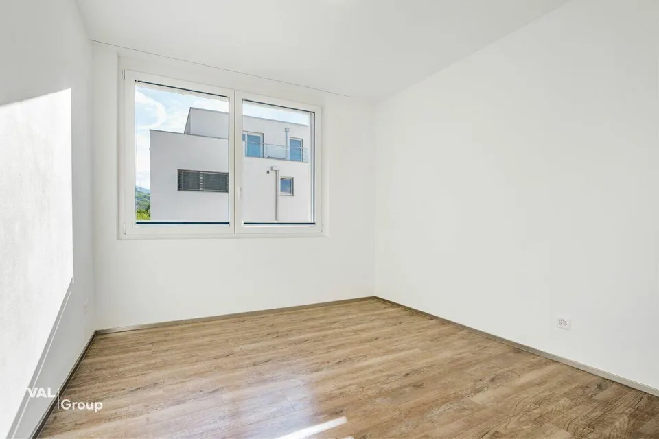 Moderno appartamento duplex attico con panorama montano