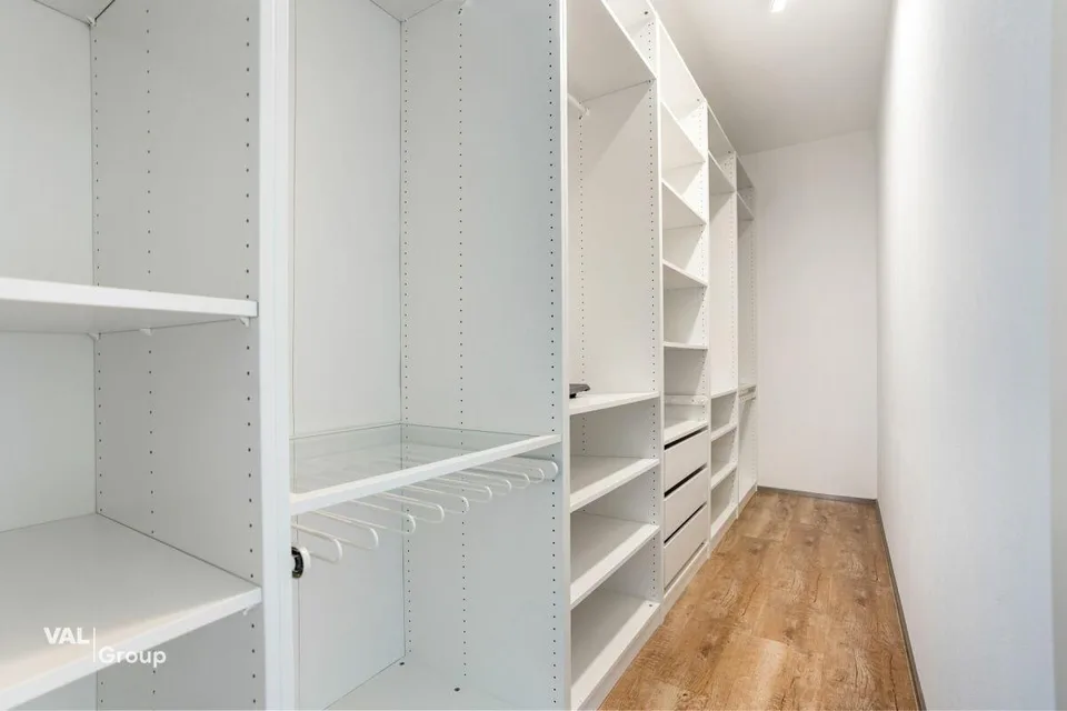 Moderno appartamento duplex attico con panorama montano