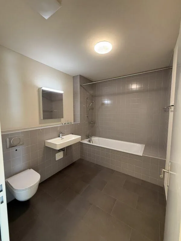 Helle 2.5 Zimmerwohnung in Burgdorf zu vermieten – Foto 6 von 11