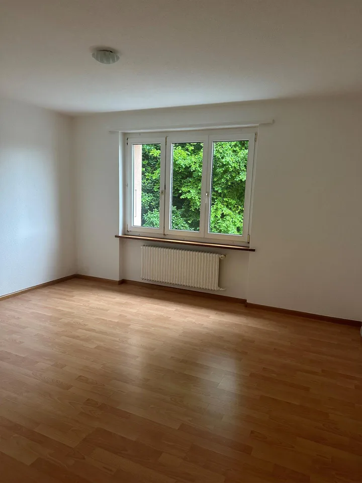 4 Zimmerwohnung in Laufen – Foto 4 von 6