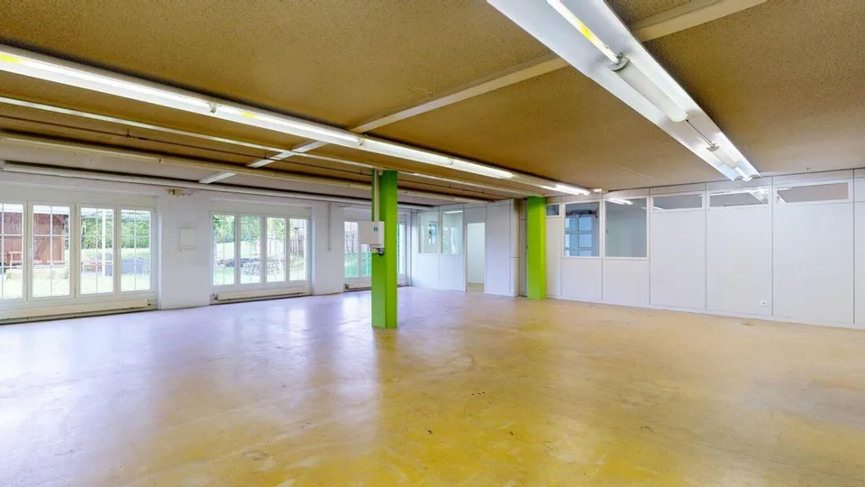 Mehr Raum für Ihr Business - attraktive Gewerbe- & Büroflächen – photo 4 sur 8