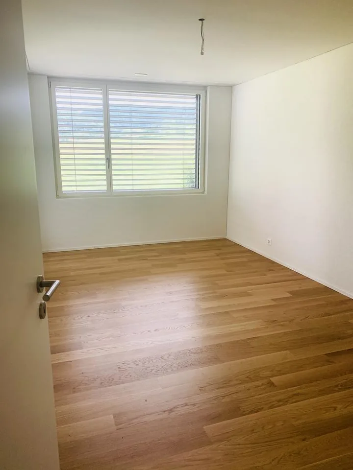 MODERNE WOHNUNG AN IDYLISCHER LAGE