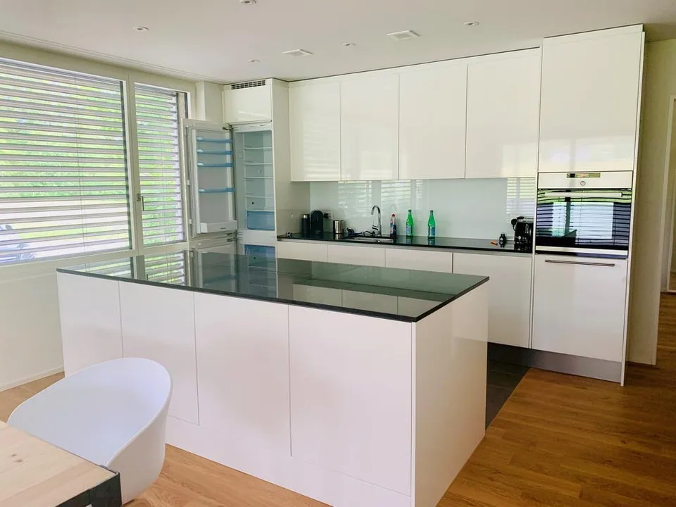 MODERNE WOHNUNG AN IDYLISCHER LAGE