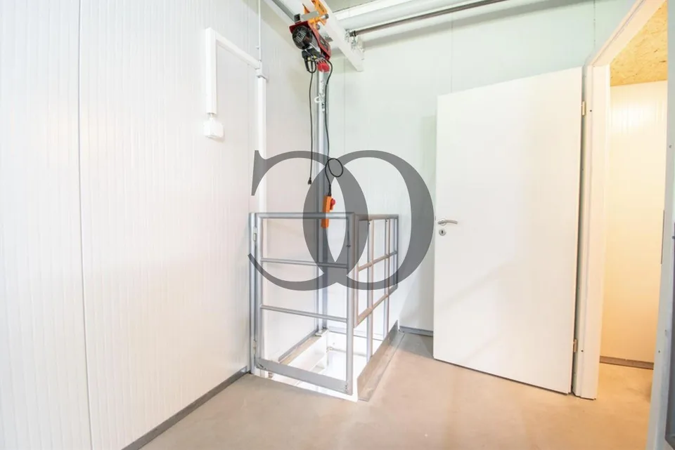OPPORTUNITÉ D’INVESTISSEMENT – BOX DE RENDEMENT À ROCHE – photo 5 sur 6
