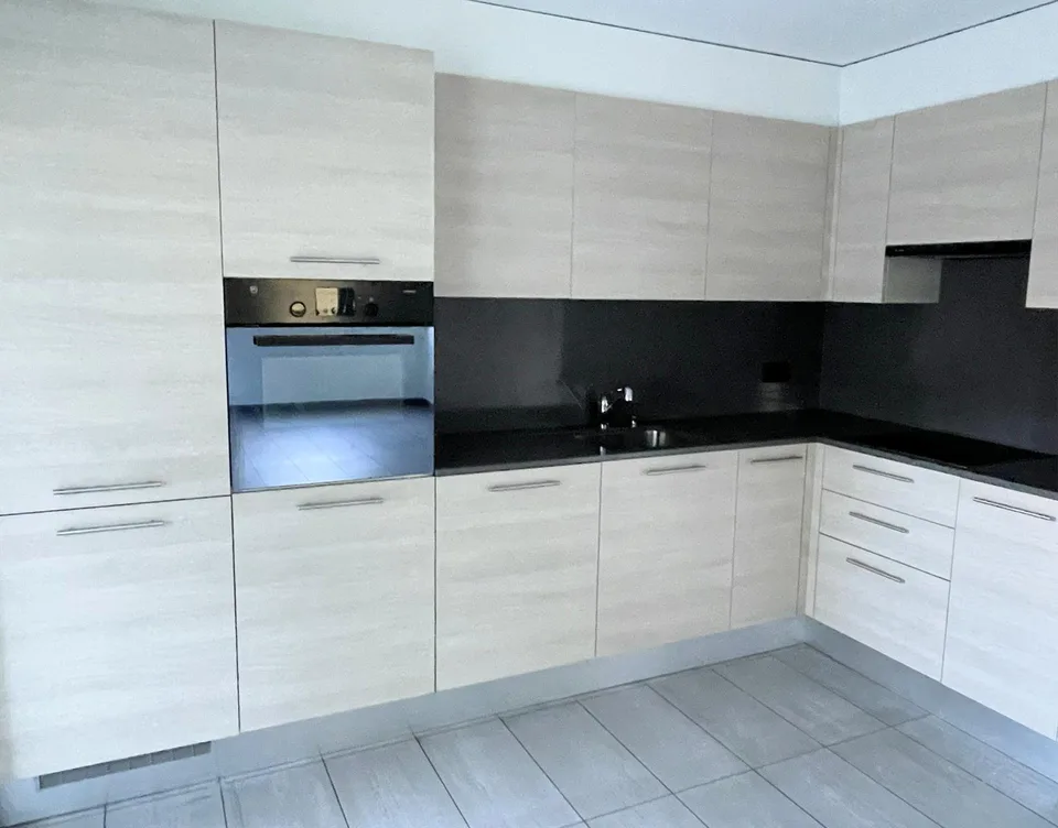 Appartamento con terrazza in zona tranquilla – Foto 11 von 18