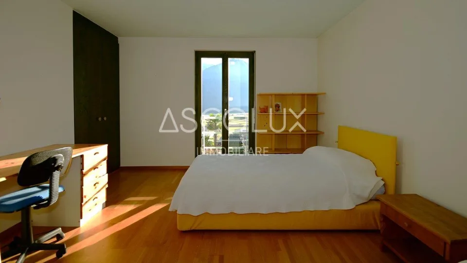 Einfamilienhaus mit Panoramablick und viel Platz – ideal als Haupt-... – Foto 9 von 19