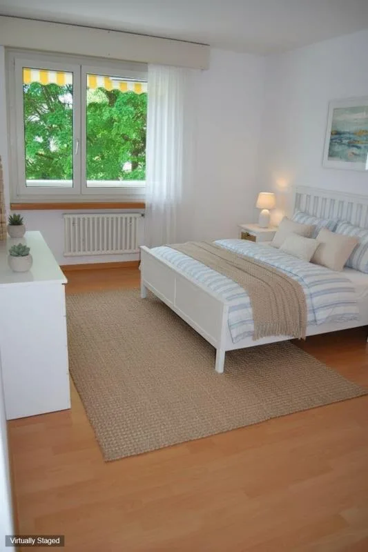 Verwandle diese gemütliche Wohnung in deine ganz eigene Oase