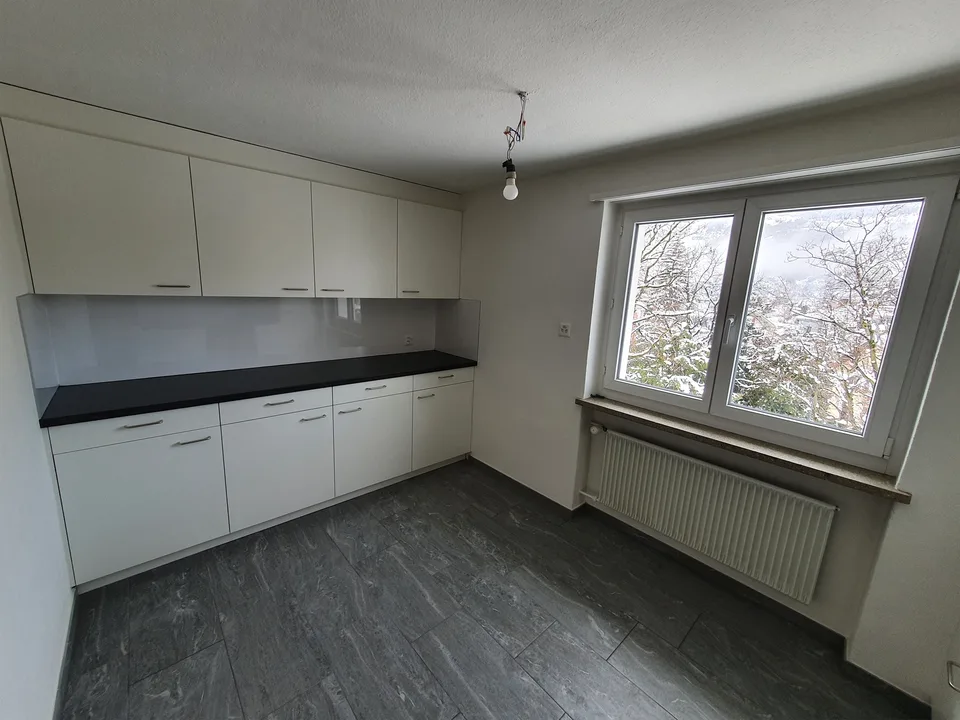 3-Zimmer Dachwohnung im Stadtzentrum – Foto 3 von 11