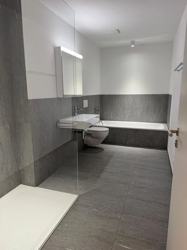 Grosszügige 4.5-Zimmer-Neubauwohnung mit direktem Liftzugang – Sarnen