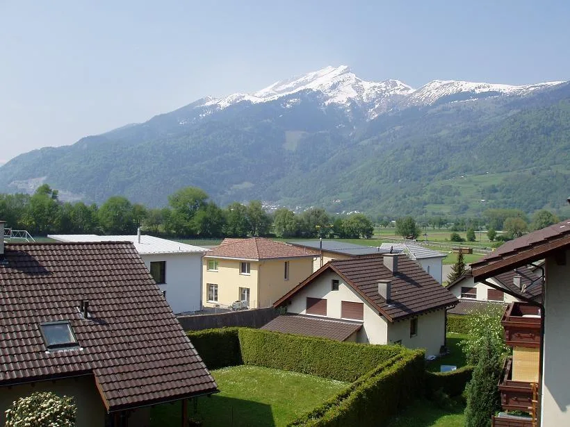 Grosszügige 2.5-Zi-Whg mit Balkon zu vermieten
