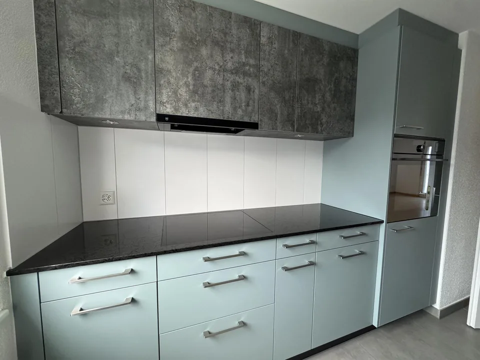 Moderne 4.5-Zi-Wohnung mit 2 Bädern, Lift und Abendsonne – foto 5 di 9
