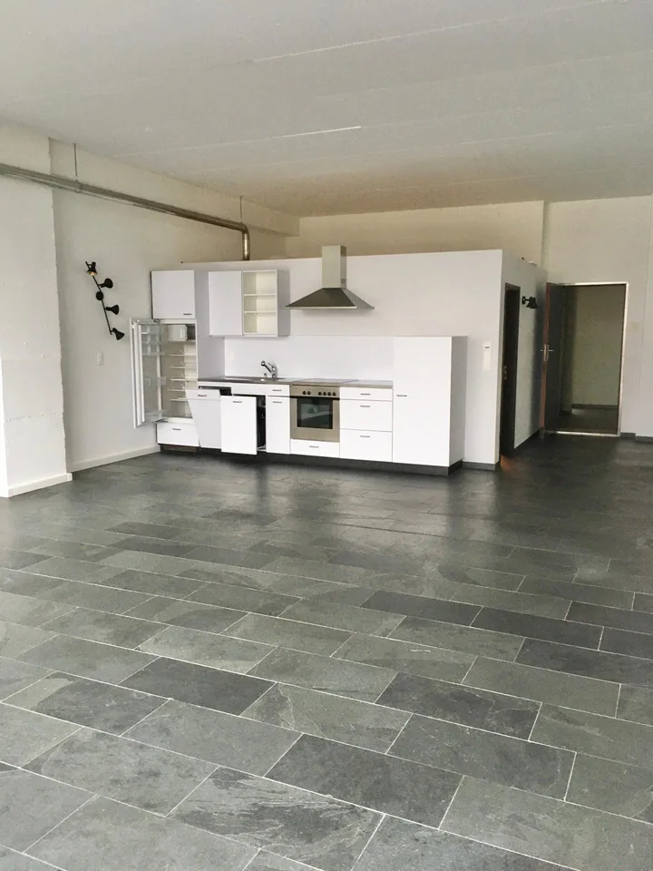 Loft (60m2) inmitten der Altstadt, 2 Minuten zum See