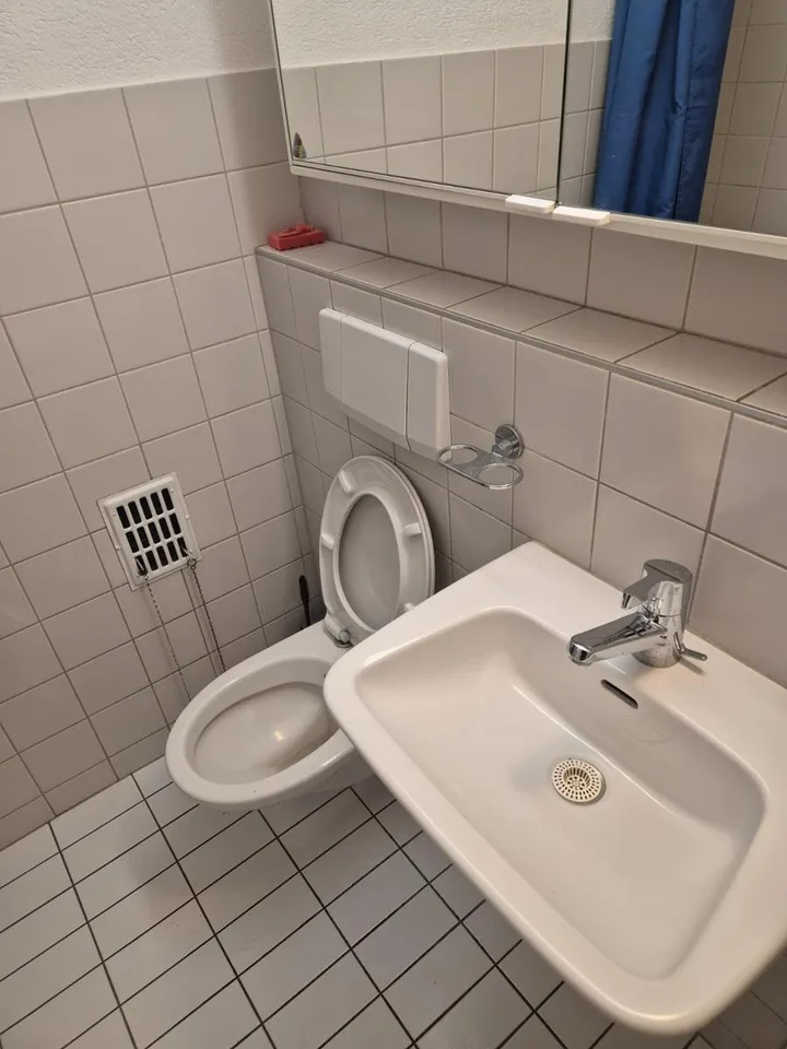 Schöne 2.5 Zimmerwohnung – photo 5 of 6