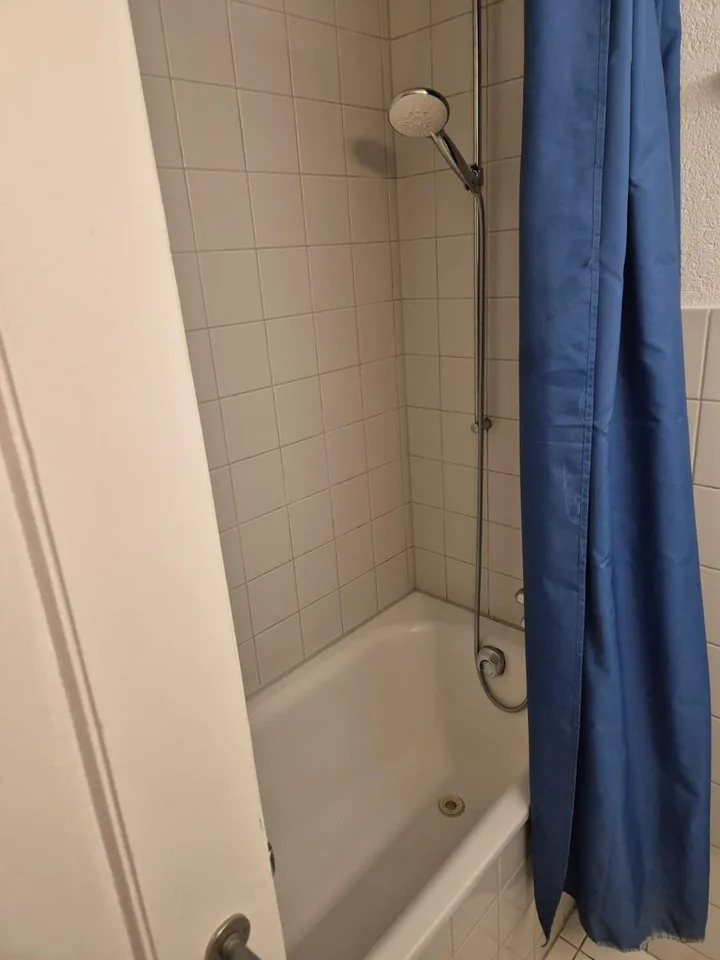 Schöne 2.5 Zimmerwohnung – photo 6 of 6