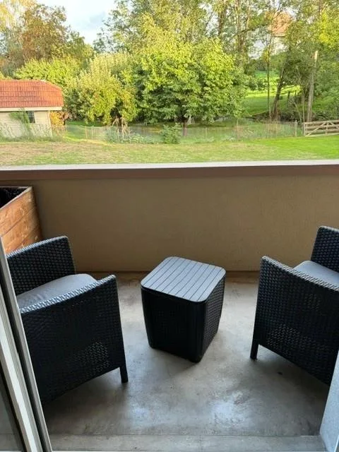 schöne 3-Zimmerwohnung im Grünen am Bach zu vermieten