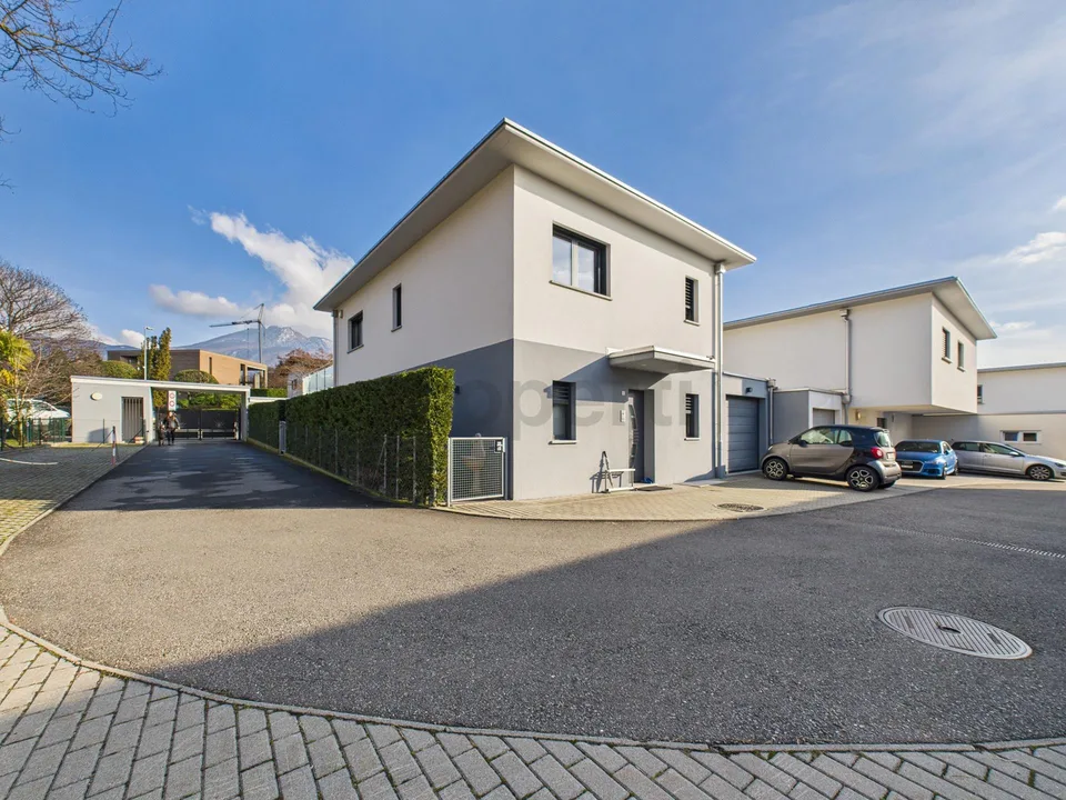 Moderna casa indipendente 8 locali con ampio parcheggio, Cadempino – foto 27 di 29